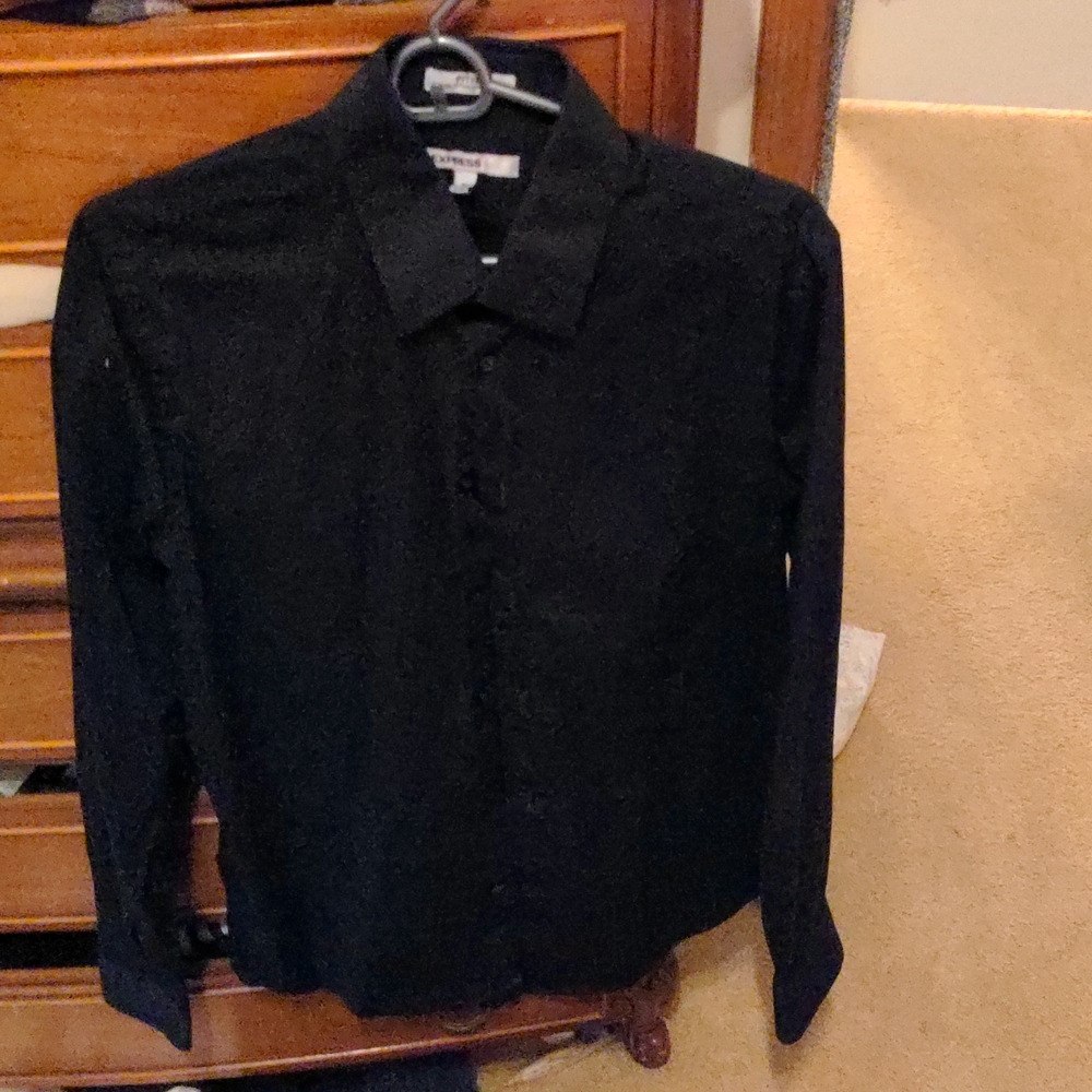 Express 1MX black dress shirt
